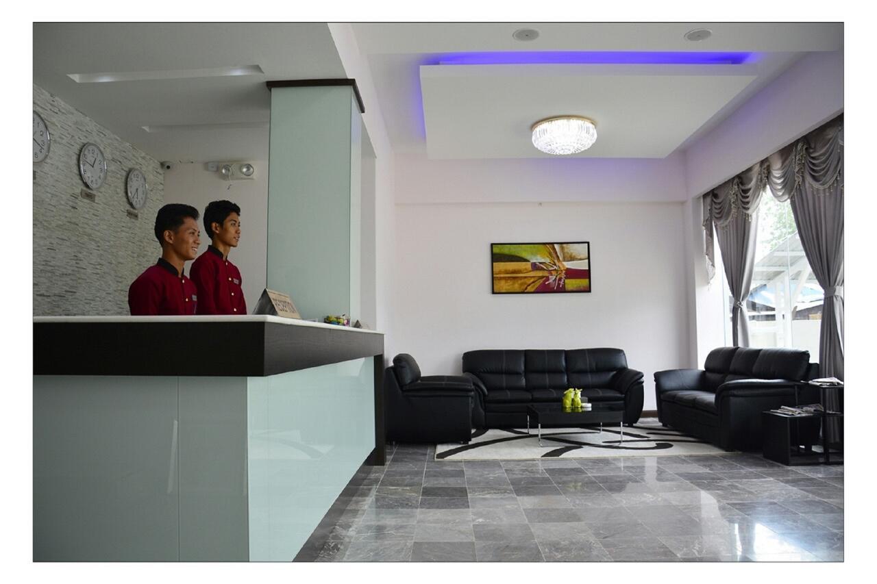 Platinum River View Hotel Yangon Exterior foto